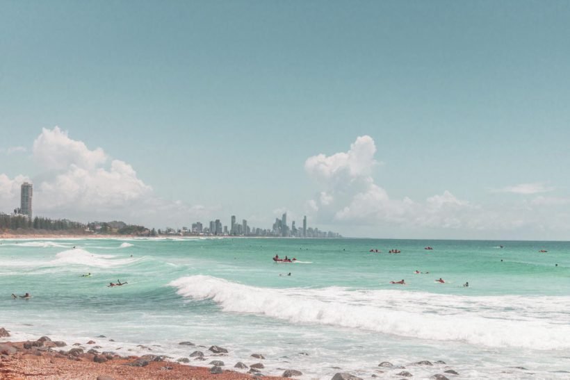 Studijos Australijoje Australija, Studijos Australijoje, Gold Coast, darbas ir atostogos Australijoje, sufing, banglentė, laisvalaikis, keliautojai, paplūdimys, Sydney,