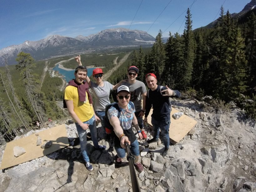 darbas ir atostogos, kanada, working holiday canada, lietuviai kanadoje